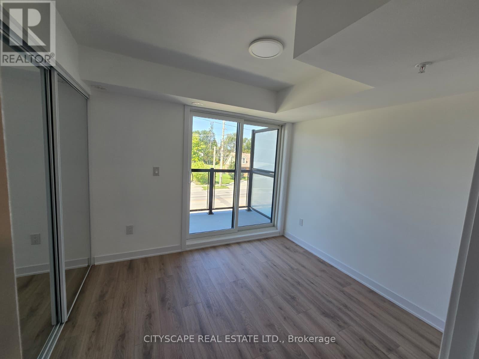 7 - 531 Big Bay Point, Barrie, Ontario  L4N 3Z6 - Photo 5 - S13803738
