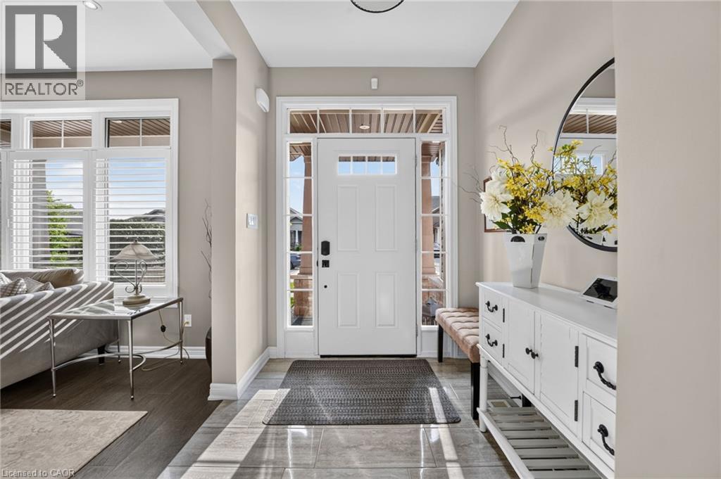 62 Forestview Court, Smithville, Ontario  L0R 2A0 - Photo 4 - 40863583