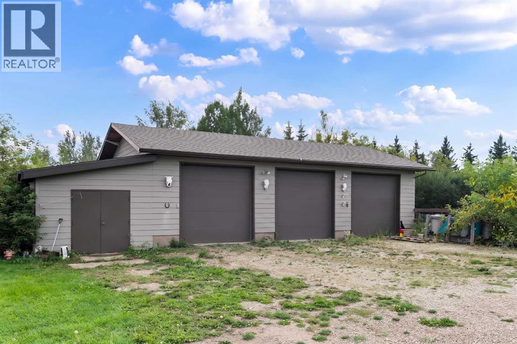 15 Sterling Estates, Rural Rocky View County, Alberta  T4B 4Y4 - Photo 3 - A2343523