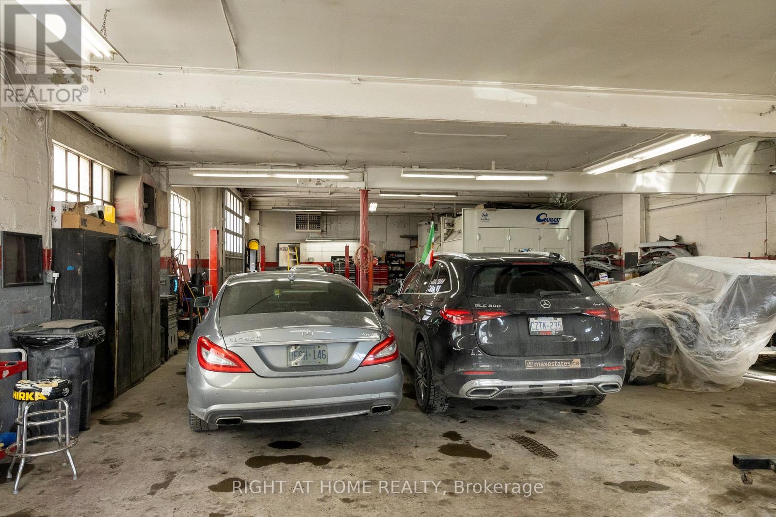 393 Weston Road, Toronto, Ontario  M6N 3P7 - Photo 2 - W13803702