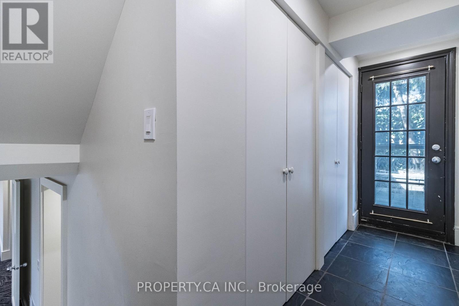 Basement - 3470 Enniskillen Circle S, Mississauga, Ontario  L5C 2N1 - Photo 3 - W13803774
