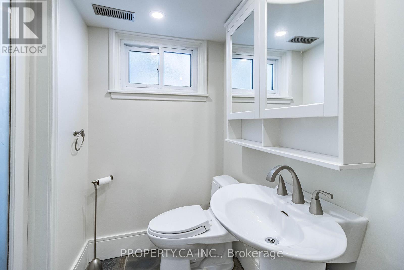 Basement - 3470 Enniskillen Circle S, Mississauga, Ontario  L5C 2N1 - Photo 33 - W13803774
