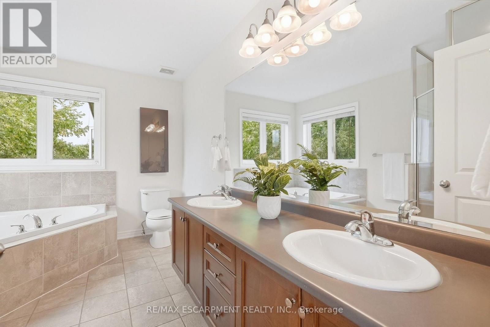 32 Wimberly Avenue, Hamilton, Ontario  L8B 0R9 - Photo 24 - X13803638