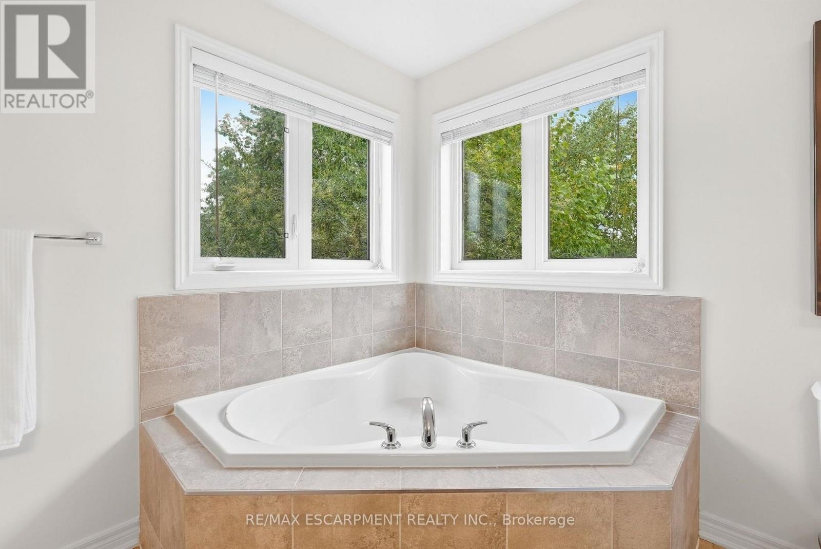 32 Wimberly Avenue, Hamilton, Ontario  L8B 0R9 - Photo 25 - X13803638