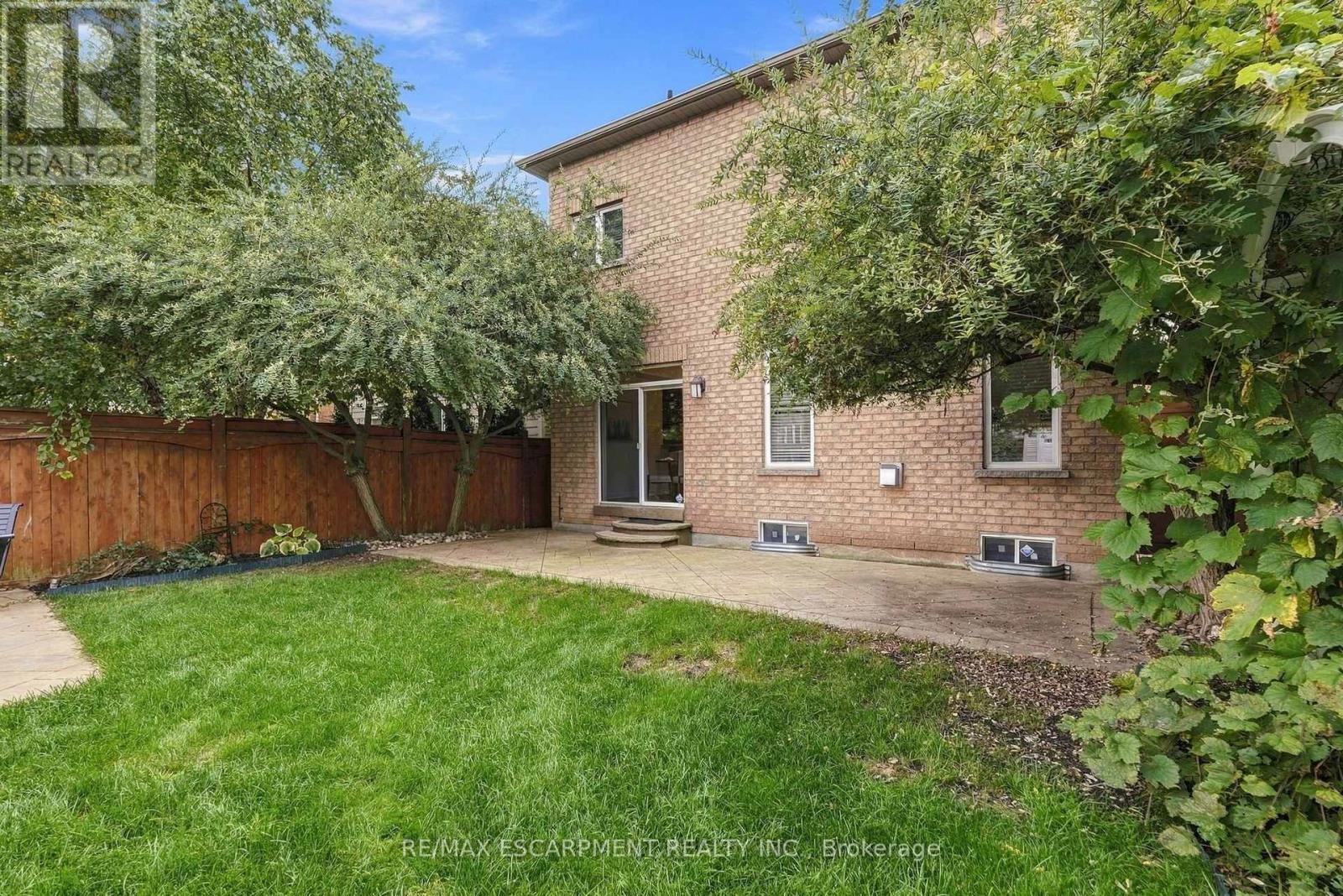 32 Wimberly Avenue, Hamilton, Ontario  L8B 0R9 - Photo 45 - X13803638