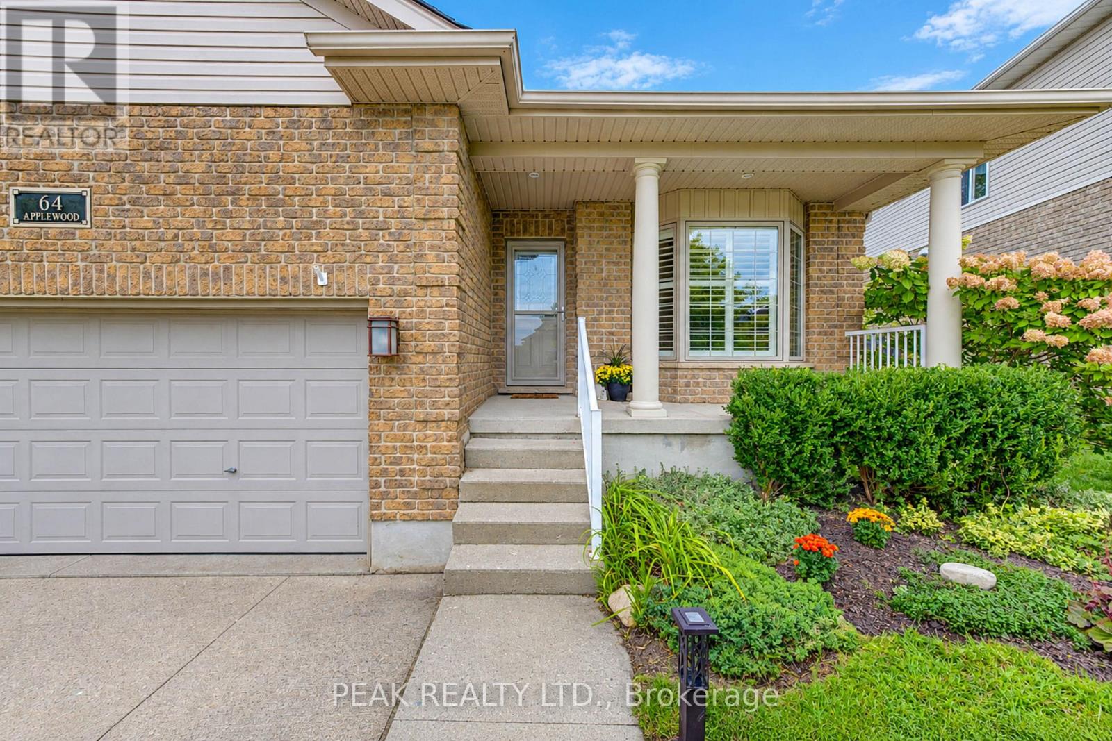 64 APPLEWOOD STREET, Blandford-Blenheim, Ontario