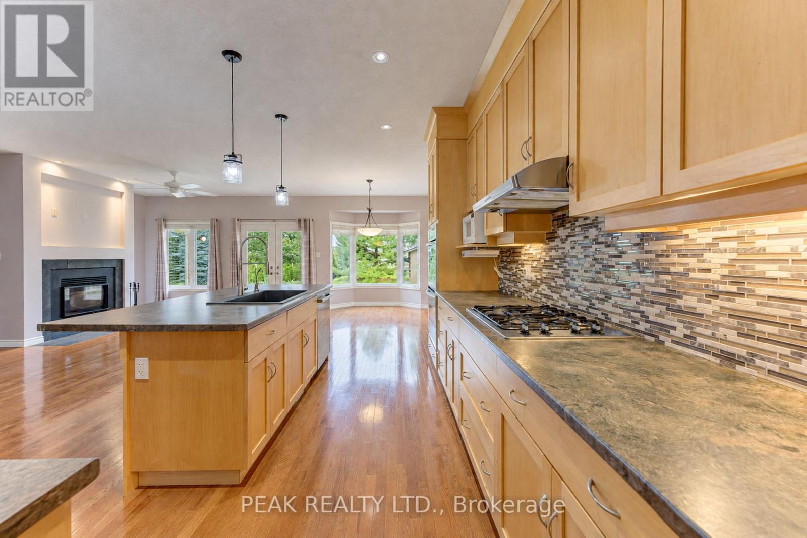 64 Applewood Street, Blandford-Blenheim, Ontario  N0J 1S0 - Photo 21 - X13803672