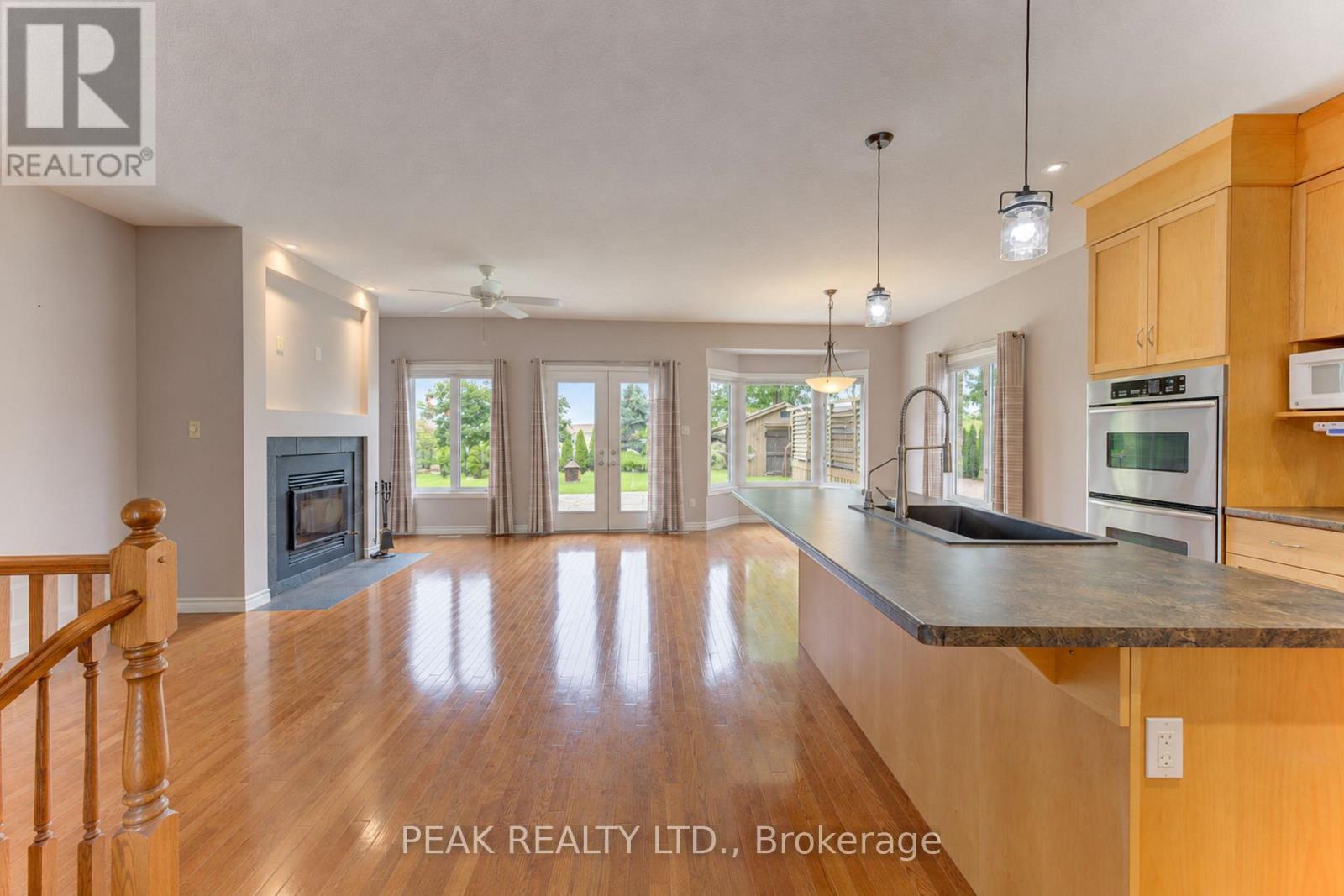 64 Applewood Street, Blandford-Blenheim, Ontario  N0J 1S0 - Photo 9 - X13803672
