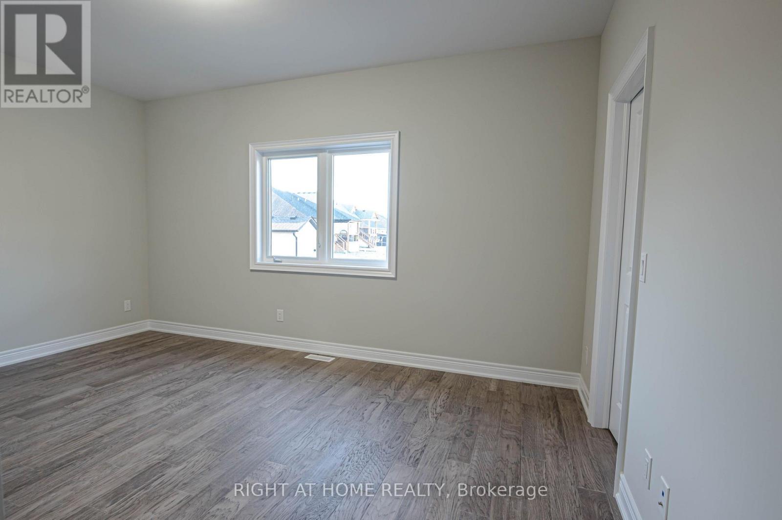 3544 Canfield Crescent, Fort Erie, Ontario  L0S 1S0 - Photo 4 - X13803690