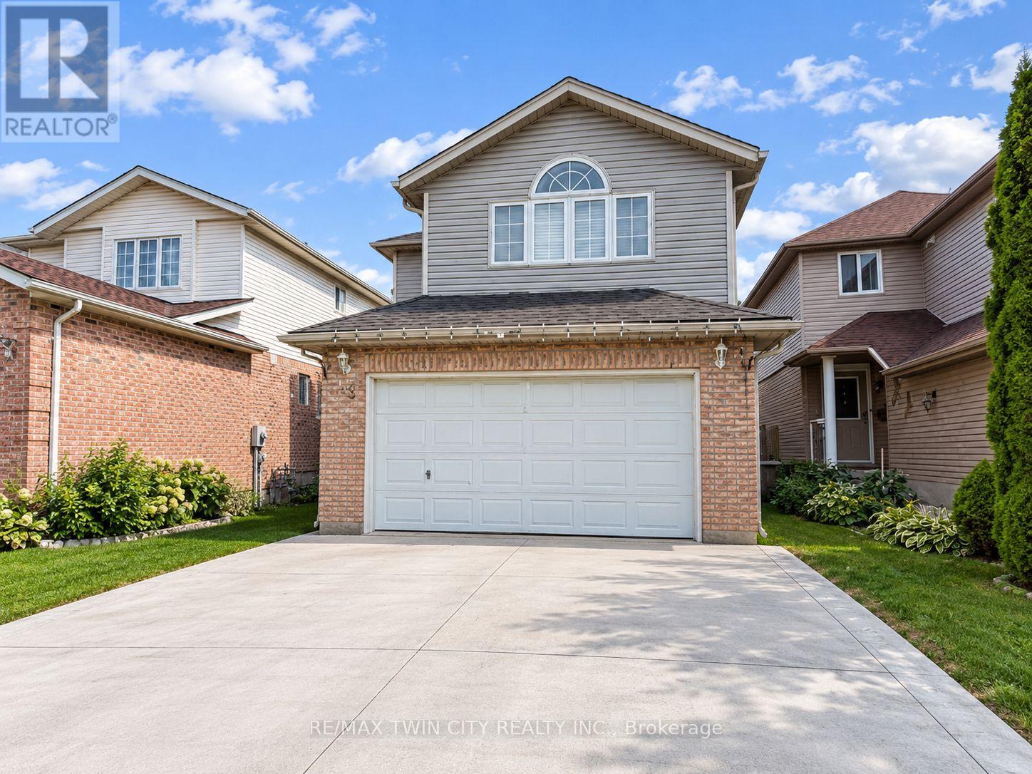 63 Orchid Crescent, Kitchener, Ontario  N2E 3N3 - Photo 1 - X13803746