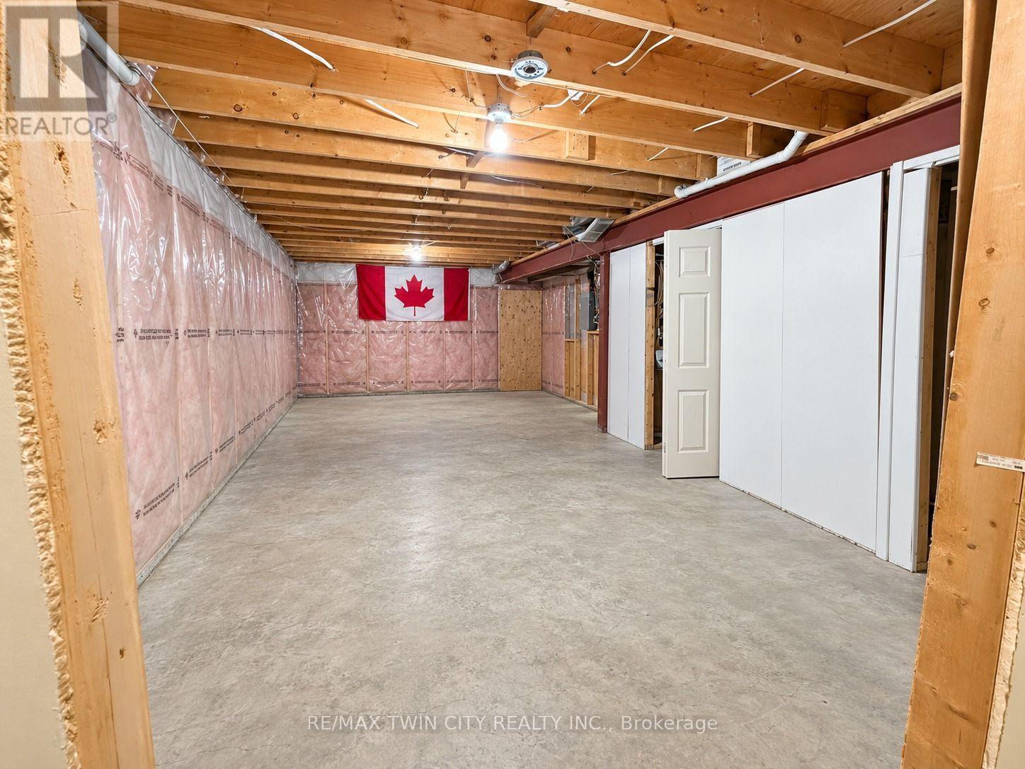 63 Orchid Crescent, Kitchener, Ontario  N2E 3N3 - Photo 21 - X13803746