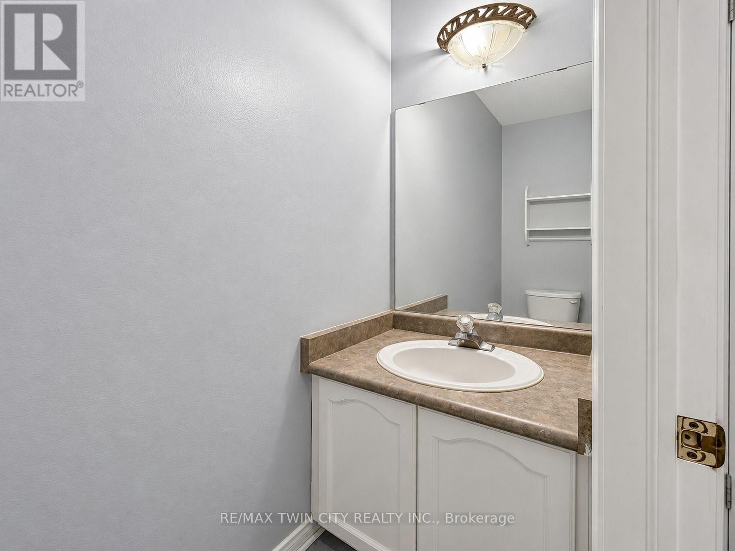 63 Orchid Crescent, Kitchener, Ontario  N2E 3N3 - Photo 9 - X13803746