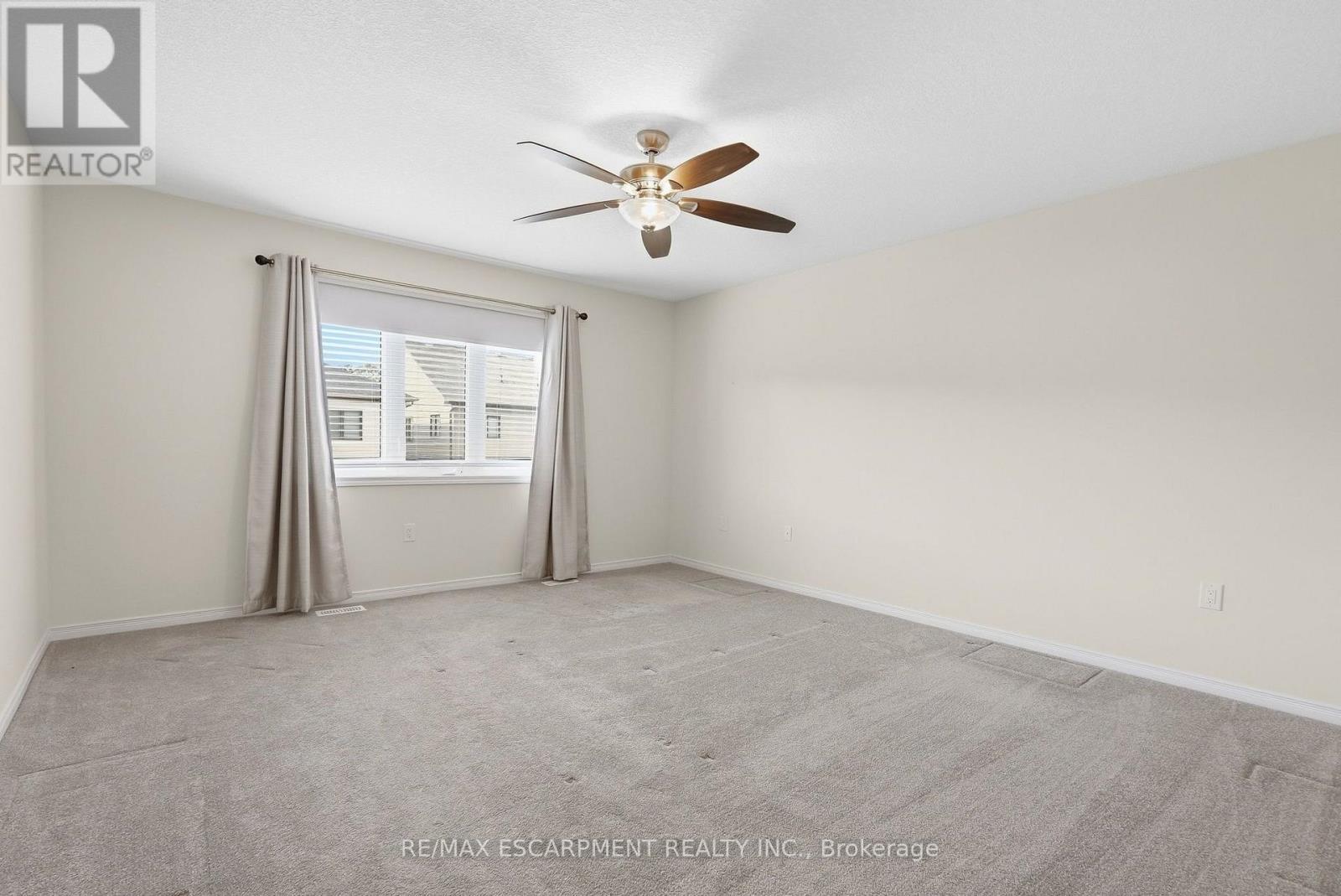 35 Royal Coachman Way, Hamilton, Ontario  L8J 0M2 - Photo 26 - X13803822