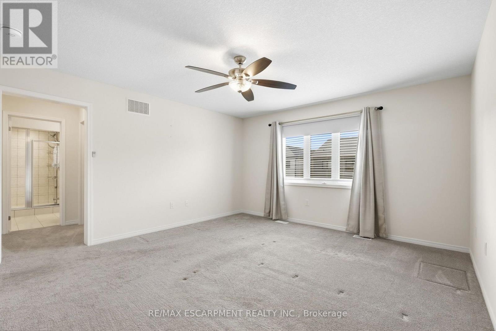 35 Royal Coachman Way, Hamilton, Ontario  L8J 0M2 - Photo 27 - X13803822