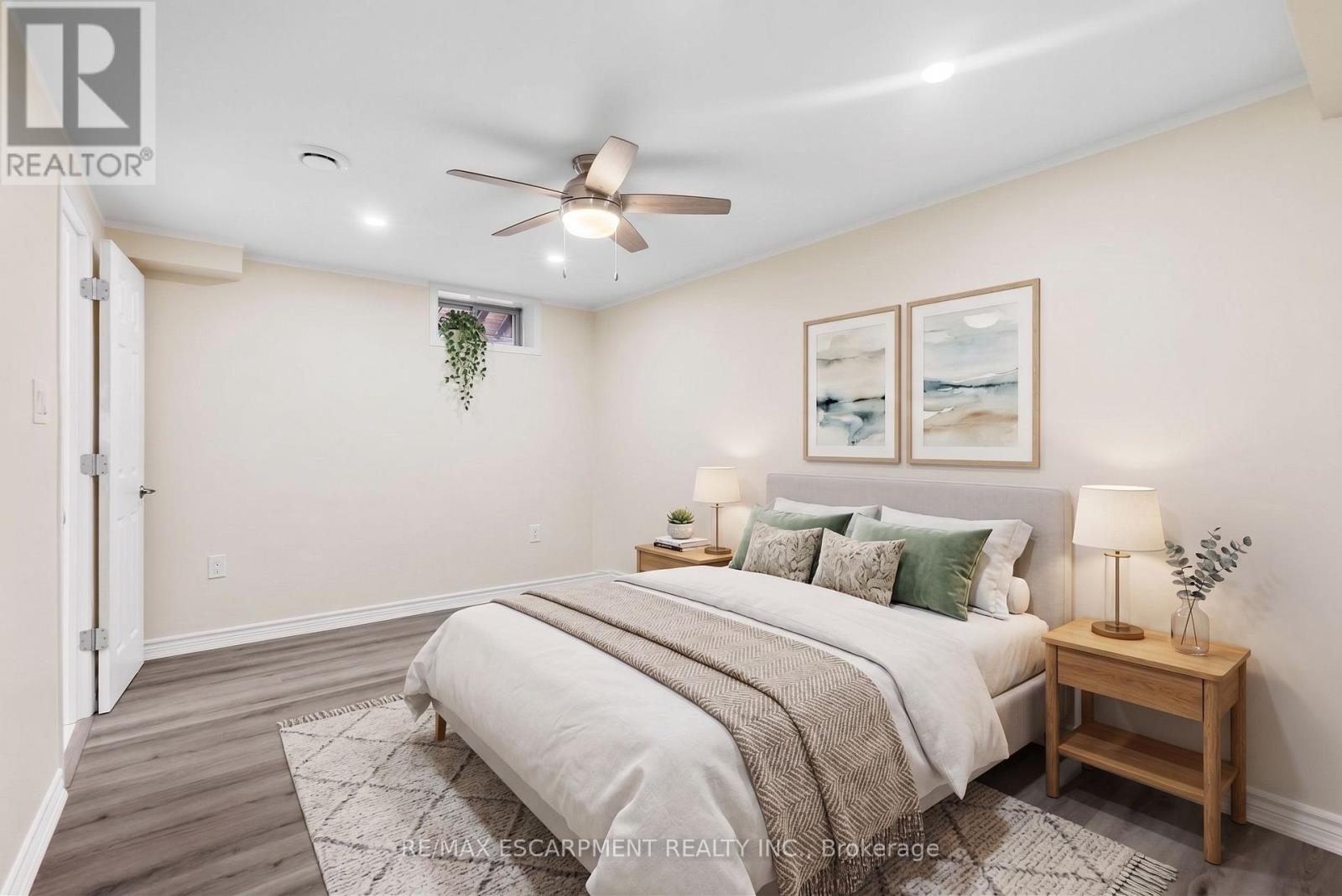 35 Royal Coachman Way, Hamilton, Ontario  L8J 0M2 - Photo 40 - X13803822