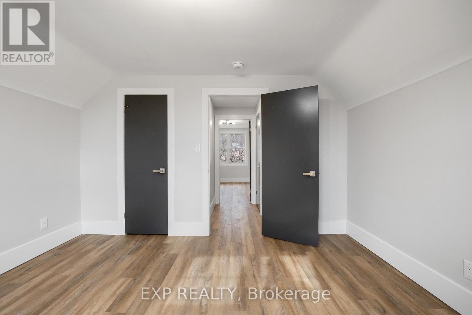 1 - 329 Rosedale Avenue, Hamilton, Ontario  L8K 4N9 - Photo 18 - X13803882