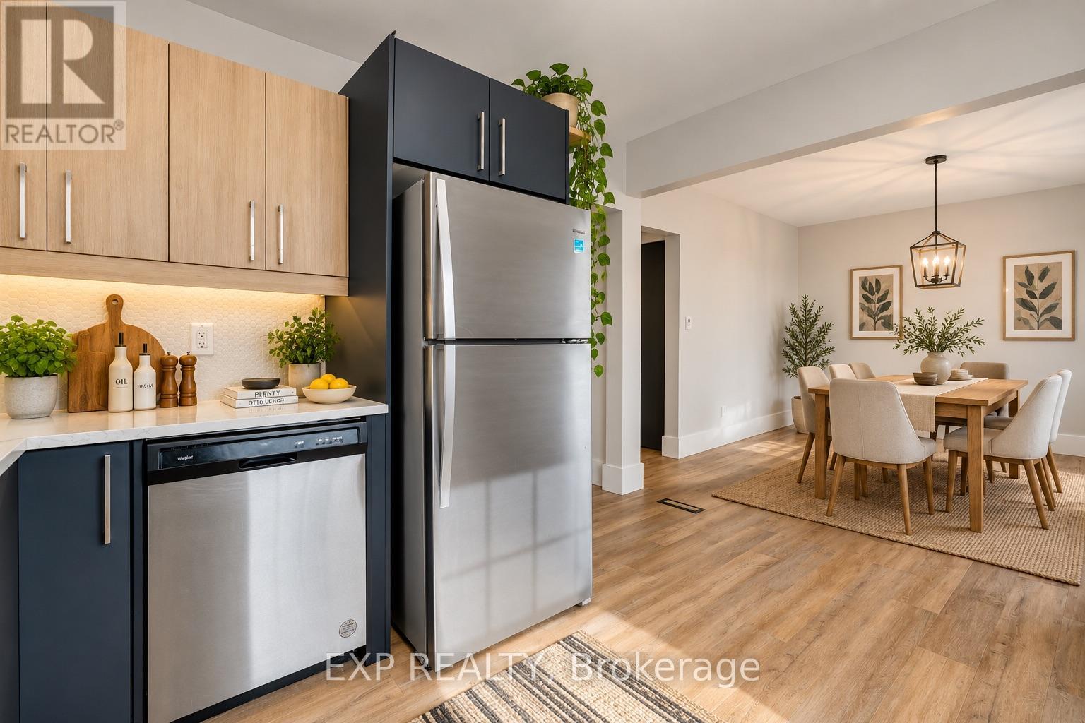 1 - 329 Rosedale Avenue, Hamilton, Ontario  L8K 4N9 - Photo 7 - X13803882