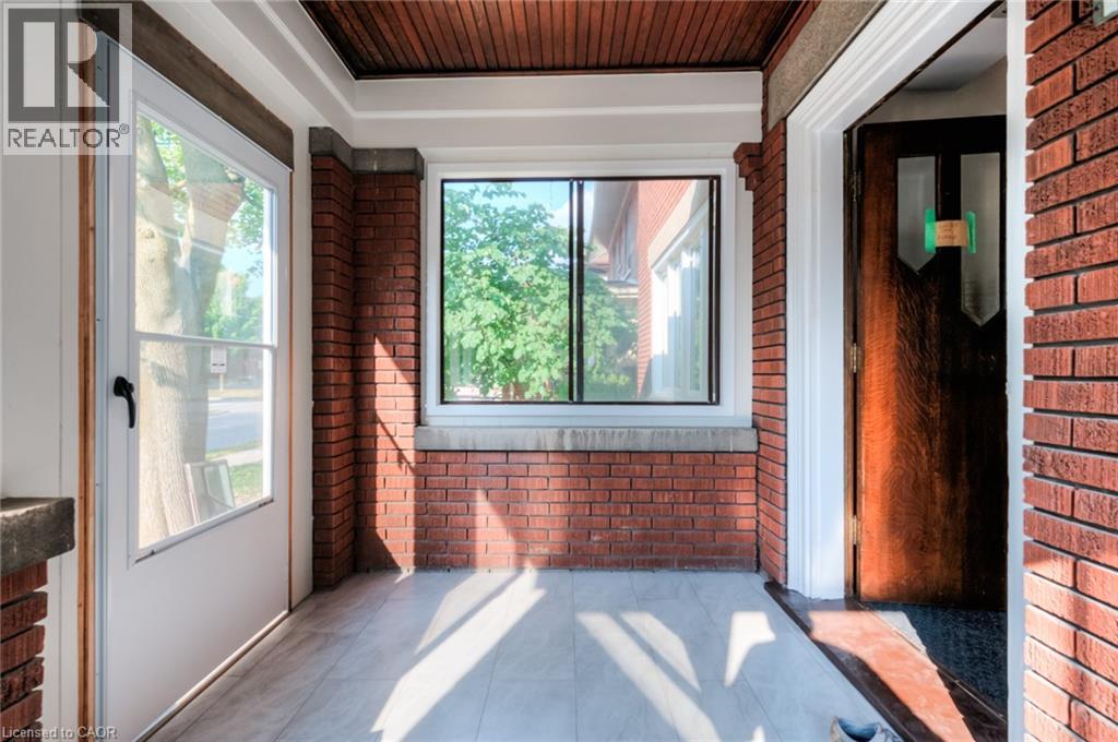 297 Frederick Street Unit# Lower, Kitchener, Ontario  N2H 2N6 - Photo 3 - 40864731