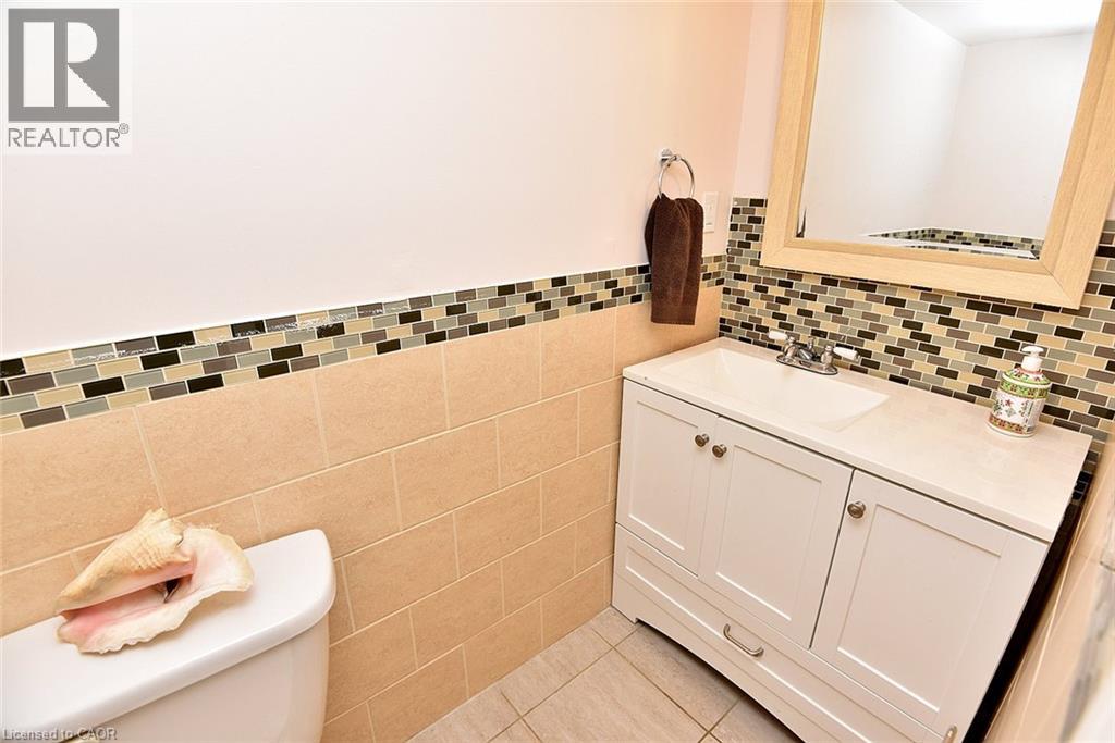 100 Golden Orchard Drive, Hamilton, Ontario  L9C 6J5 - Photo 29 - 40864528