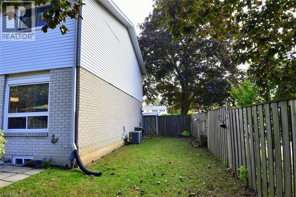 100 Golden Orchard Drive, Hamilton, Ontario  L9C 6J5 - Photo 35 - 40864528