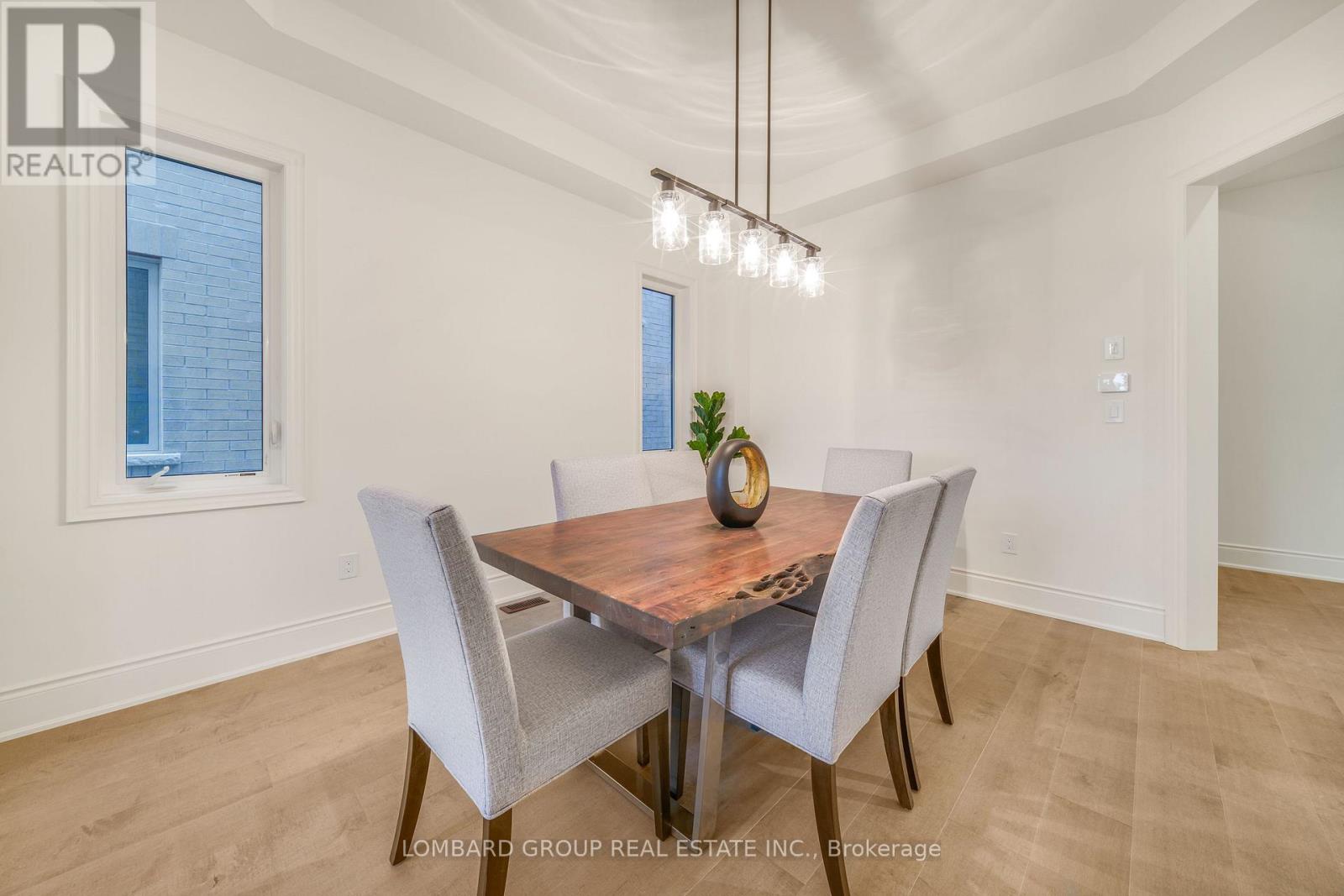 37 North Park Boulevard, Oakville, Ontario  L6M 0W8 - Photo 12 - W13789132
