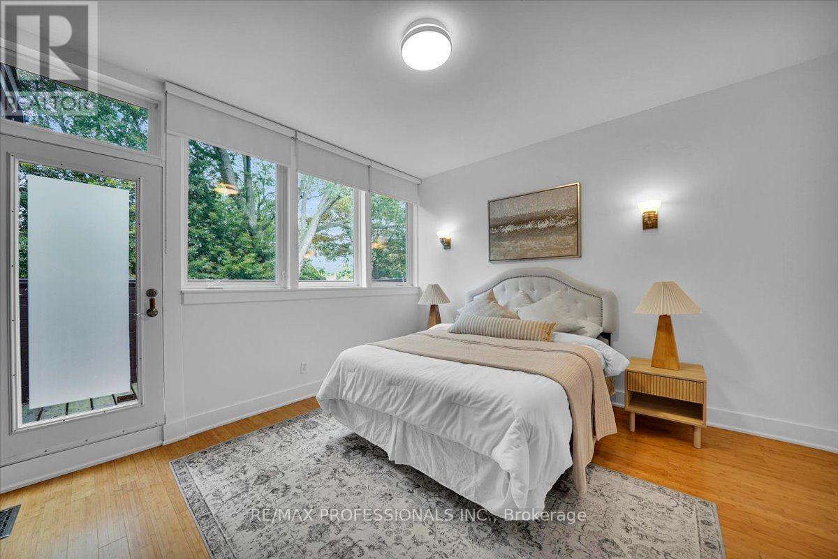 2580 Lake Shore Boulevard W, Toronto, Ontario  M8V 1G2 - Photo 23 - W13797870