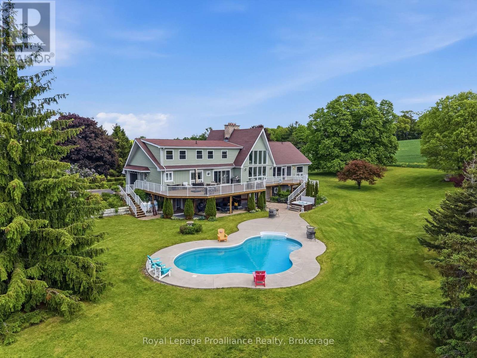 439 OAK LAKE ROAD, Quinte West, Ontario