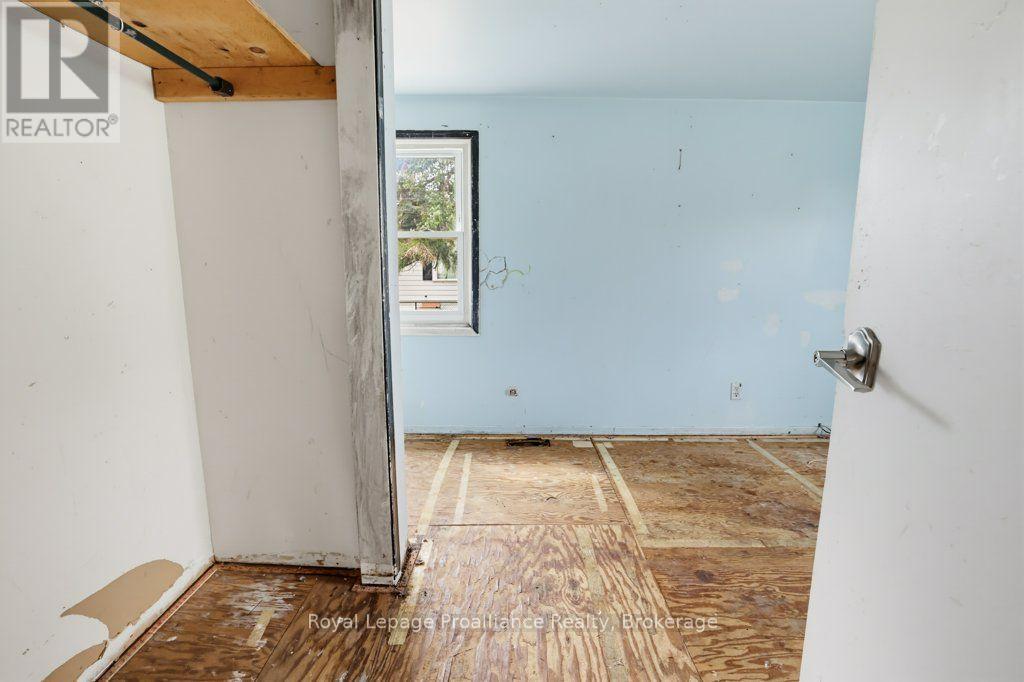 106 Yeomans Street, Belleville, Ontario  K8P 3X7 - Photo 12 - X13804048