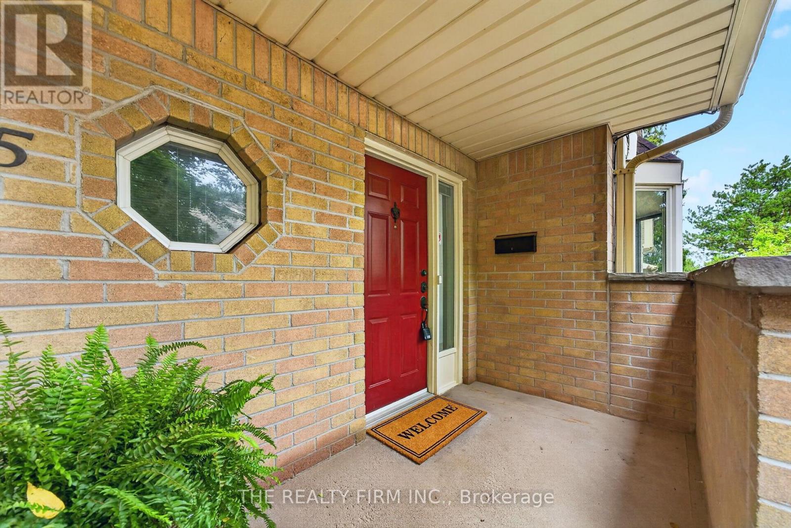 5 - 9 Ailsa Place, London South, Ontario  N5Z 4Z6 - Photo 2 - X13803956