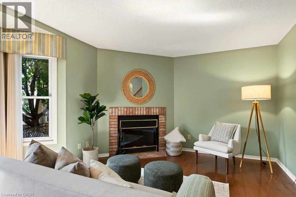2915 Headon Forest Drive Unit# 47, Burlington, Ontario  L7M 3Z6 - Photo 4 - 40850220