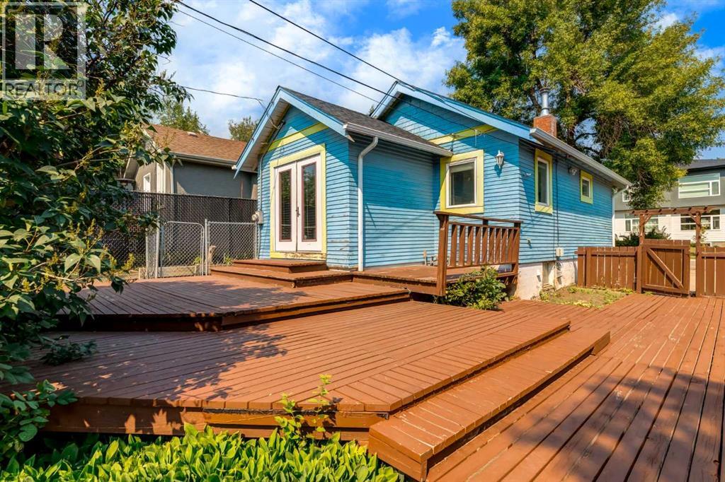 123 30 Avenue NW photo 27
