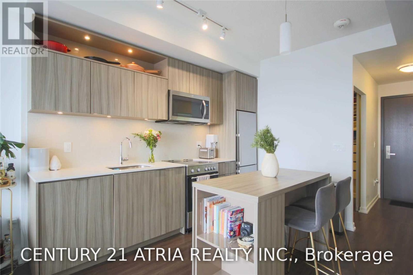 2103 - 50 Forest Manor Road, Toronto, Ontario  M2J 1M6 - Photo 4 - C13804038