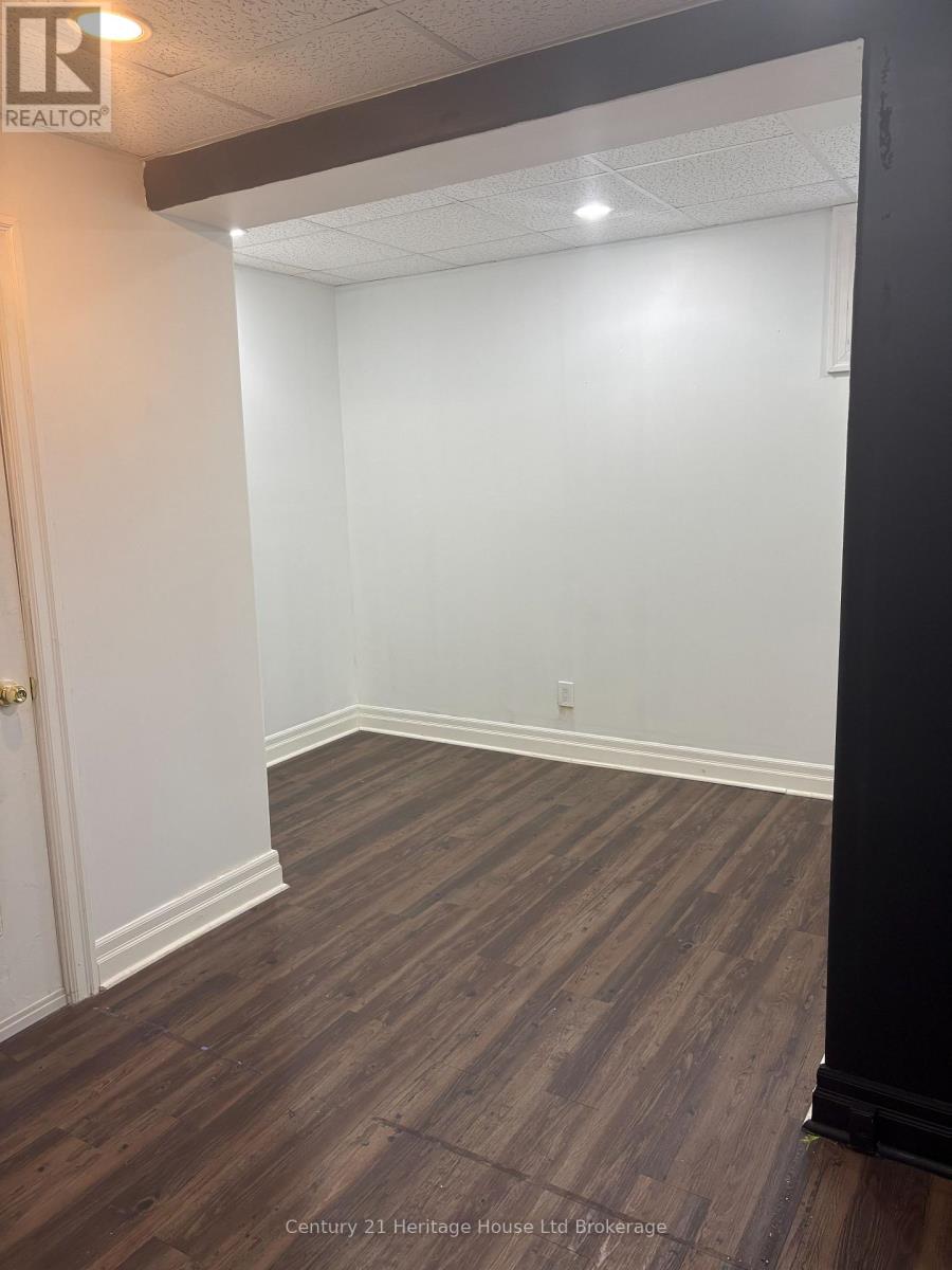 21 Wellington Street N, Woodstock, Ontario  N4S 6P1 - Photo 20 - X13803942