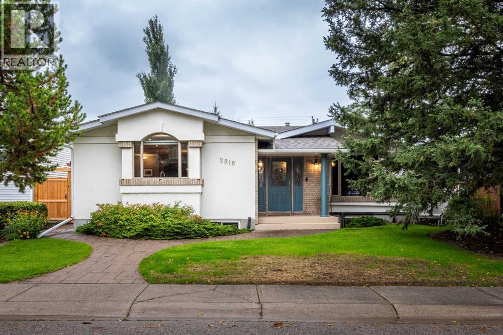 2918 Lathom Crescent SW, Calgary, Alberta