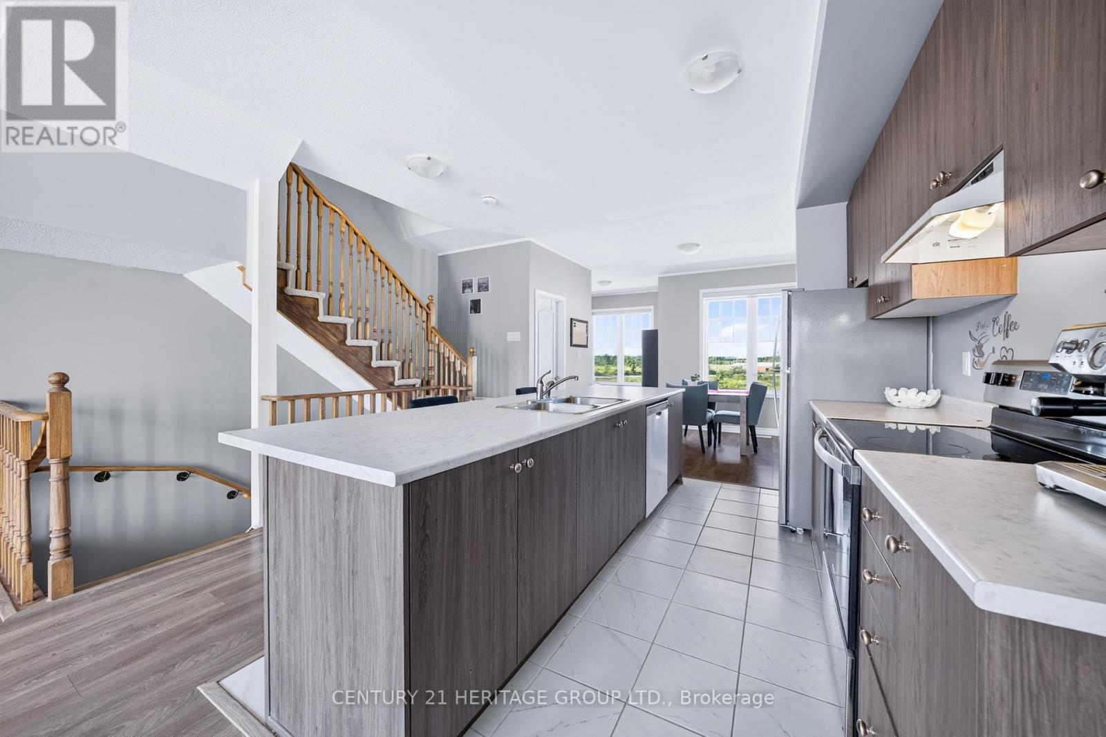 57 Surf Drive, Wasaga Beach, Ontario  L9Z 0J4 - Photo 12 - S13804032