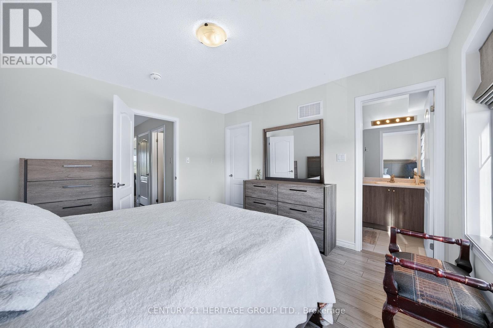 57 Surf Drive, Wasaga Beach, Ontario  L9Z 0J4 - Photo 23 - S13804032