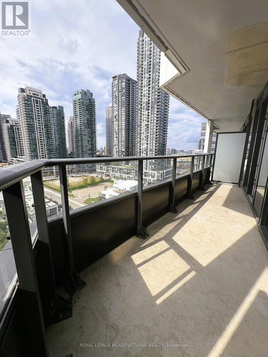 1103 - 448 Burnhamthorpe Road W, Mississauga, Ontario  L5B 0R4 - Photo 12 - W13803930