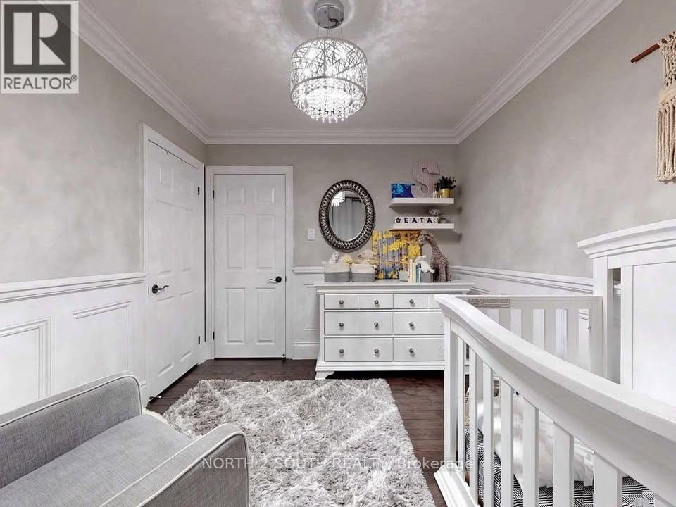 Main - 96 Bamford Crescent, Toronto (Black Creek), Ontario  M3N 1T8 - Photo 11 - W13804014
