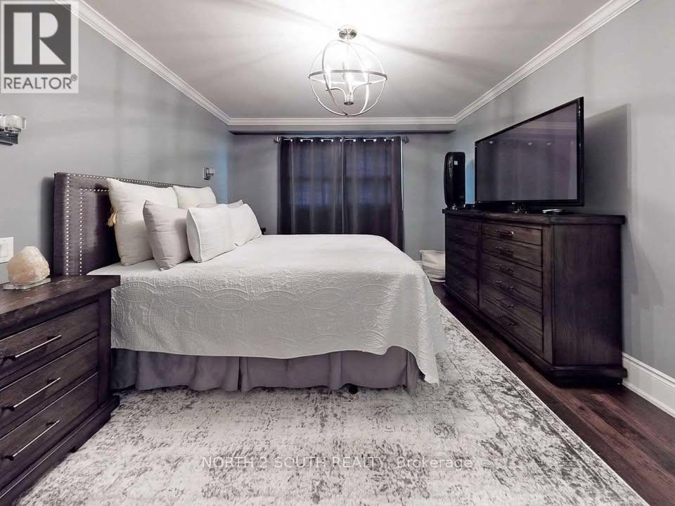 Main - 96 Bamford Crescent, Toronto (Black Creek), Ontario  M3N 1T8 - Photo 15 - W13804014