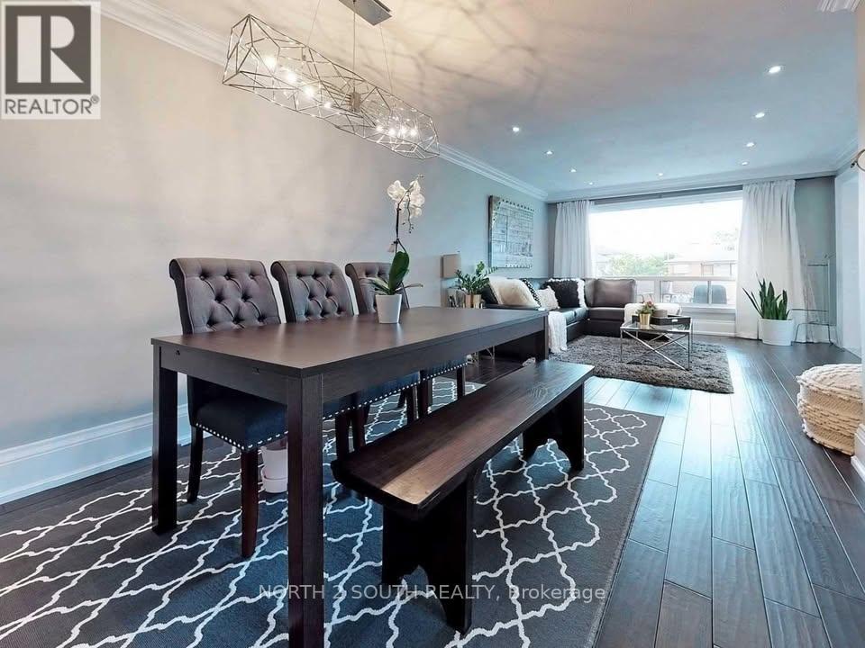 Main - 96 Bamford Crescent, Toronto (Black Creek), Ontario  M3N 1T8 - Photo 5 - W13804014