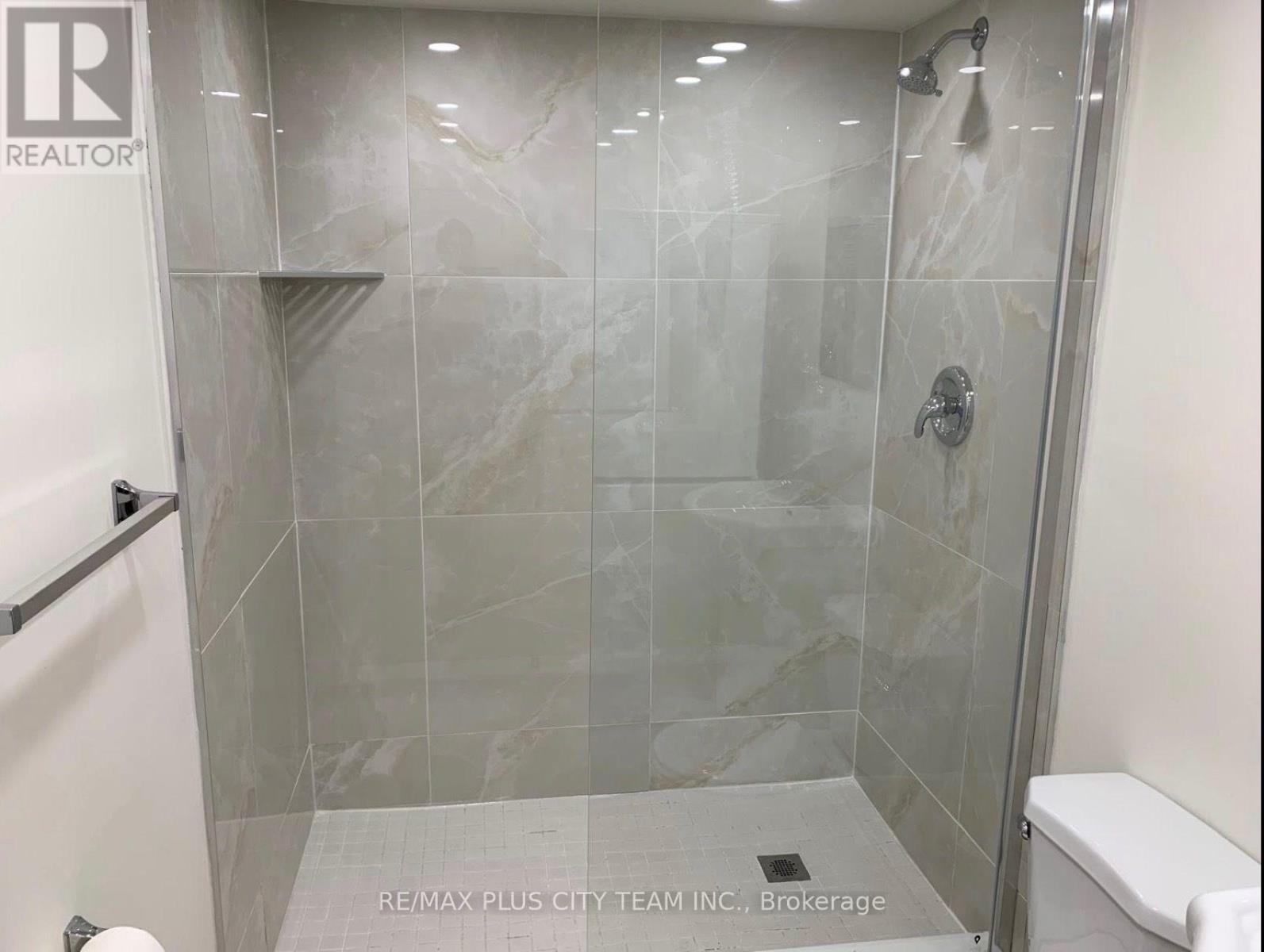Lower - 148 Ascot Avenue, Toronto (Corso Italia-Davenport), Ontario  M6E 1G4 - Photo 15 - W13804056