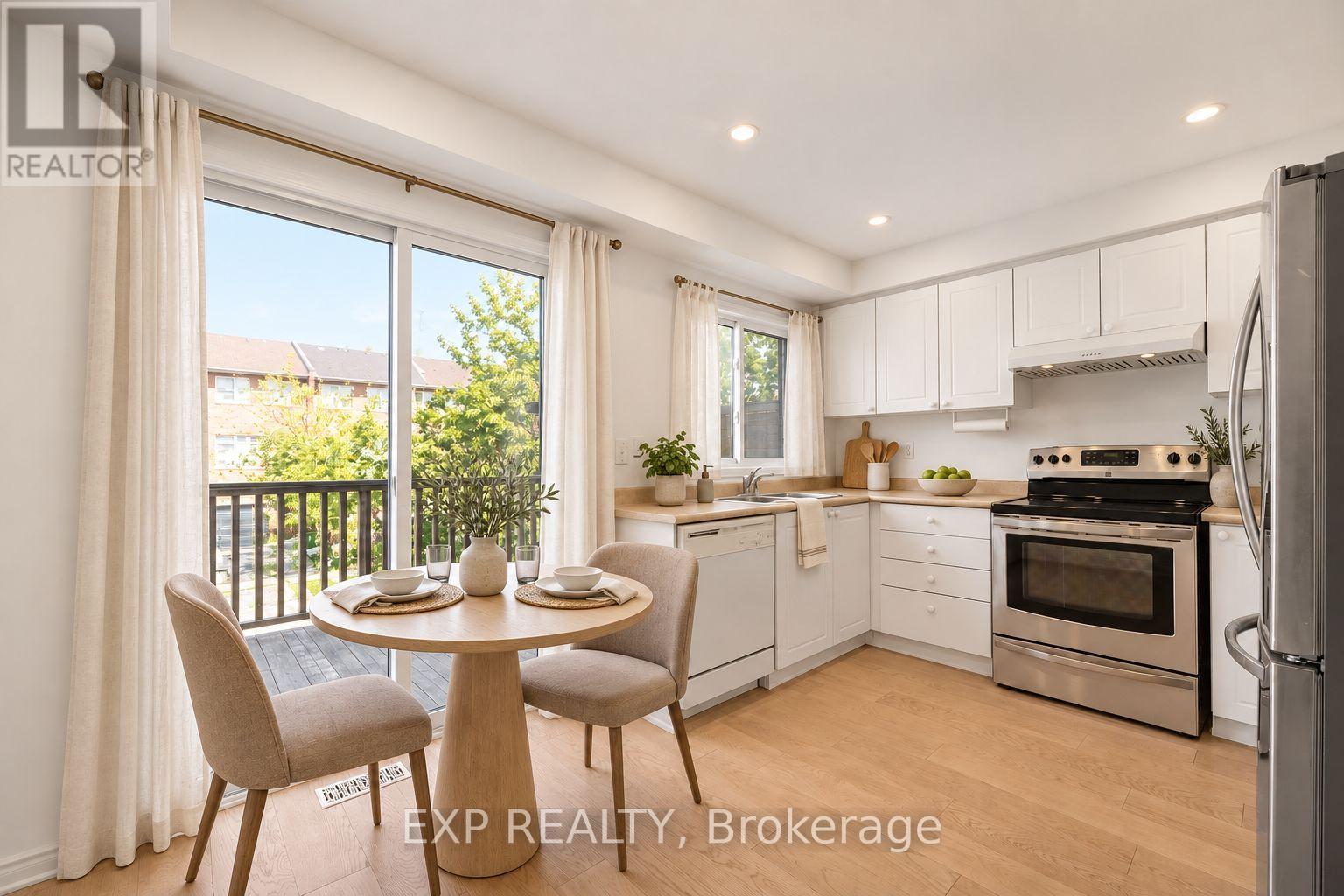 144 Bartley Drive, Toronto, Ontario  M4A 1C5 - Photo 15 - C13765002