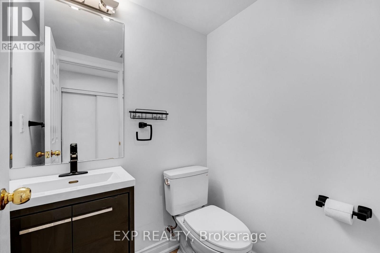 144 Bartley Drive, Toronto, Ontario  M4A 1C5 - Photo 28 - C13765002