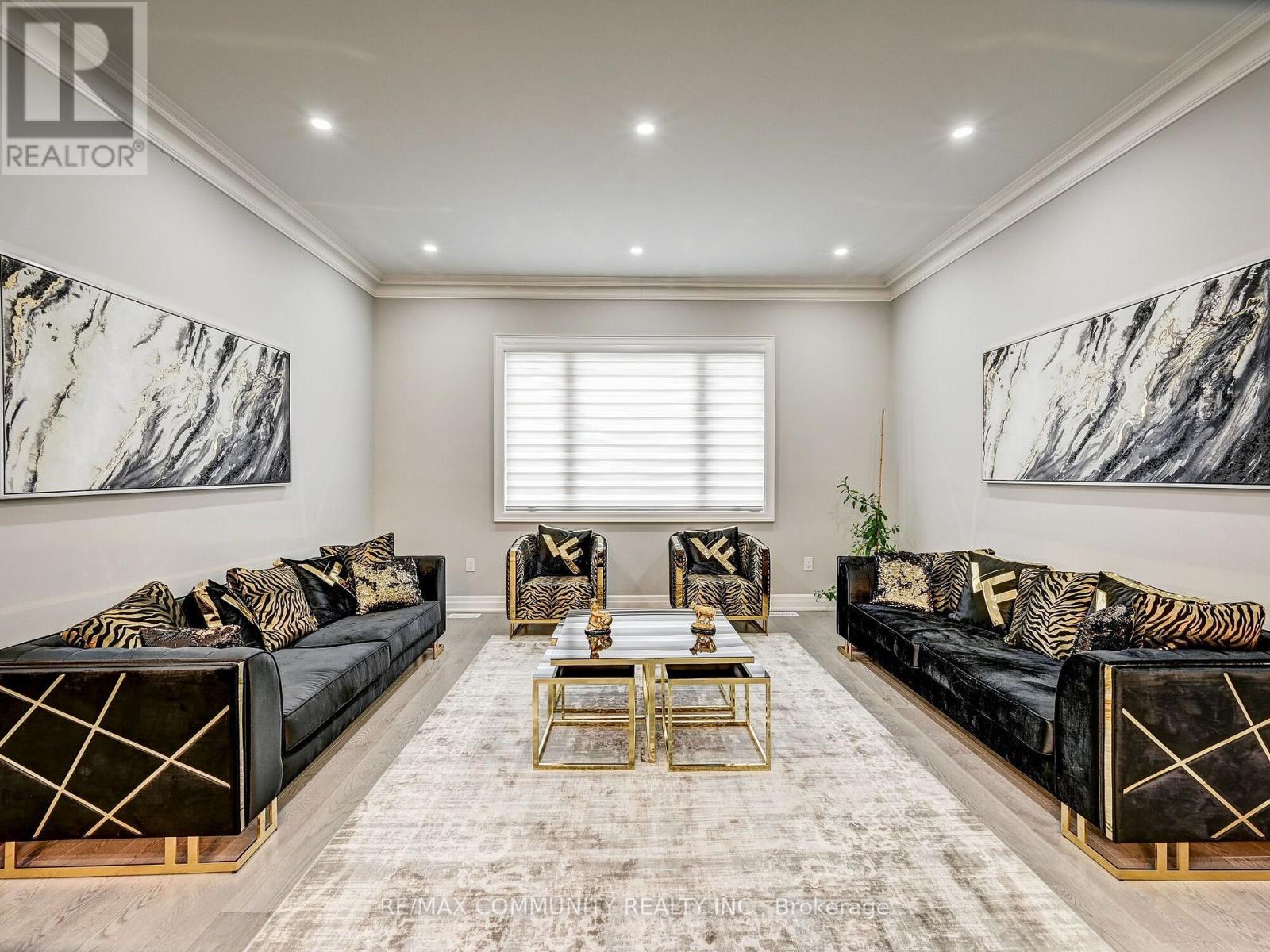 75 Havagal Crescent, Markham, Ontario  L3P 7G6 - Photo 8 - N13797588