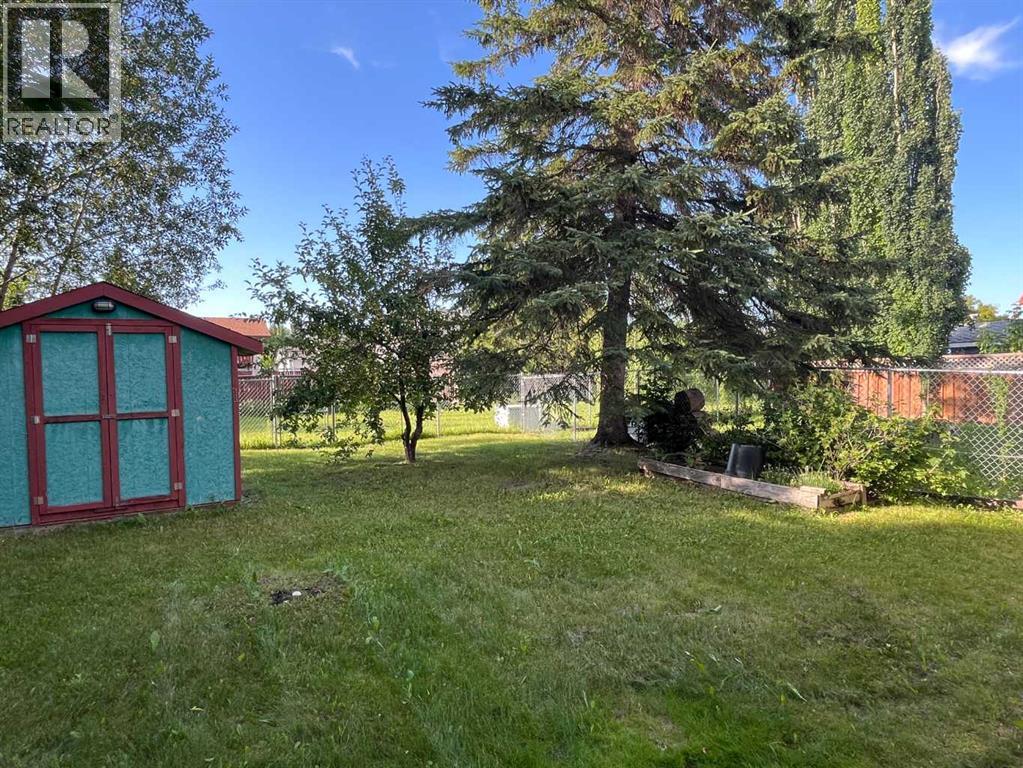 9318 70a Avenue, Grande Prairie, Alberta  T8V 6C9 - Photo 4 - A2310703