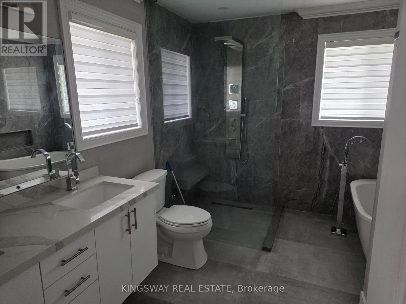 20 Dawes Road, Brampton, Ontario  L6X 0R9 - Photo 10 - W13754654