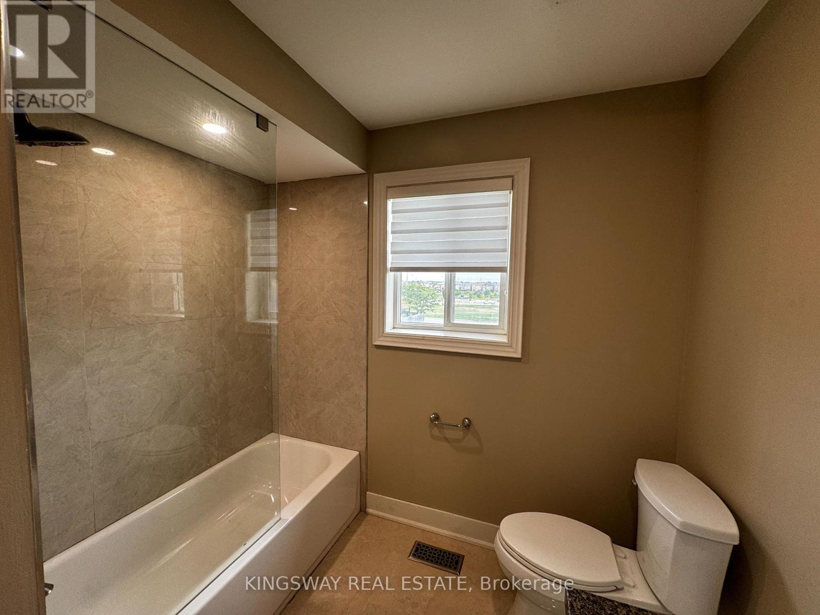 20 Dawes Road, Brampton, Ontario  L6X 0R9 - Photo 7 - W13754654