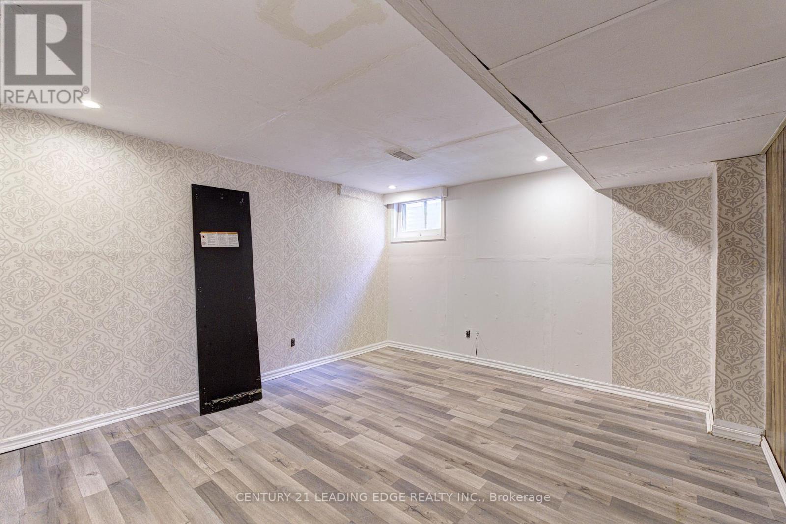 1024 Bridletowne Circle, Toronto, Ontario  M1W 2H8 - Photo 18 - E13788226