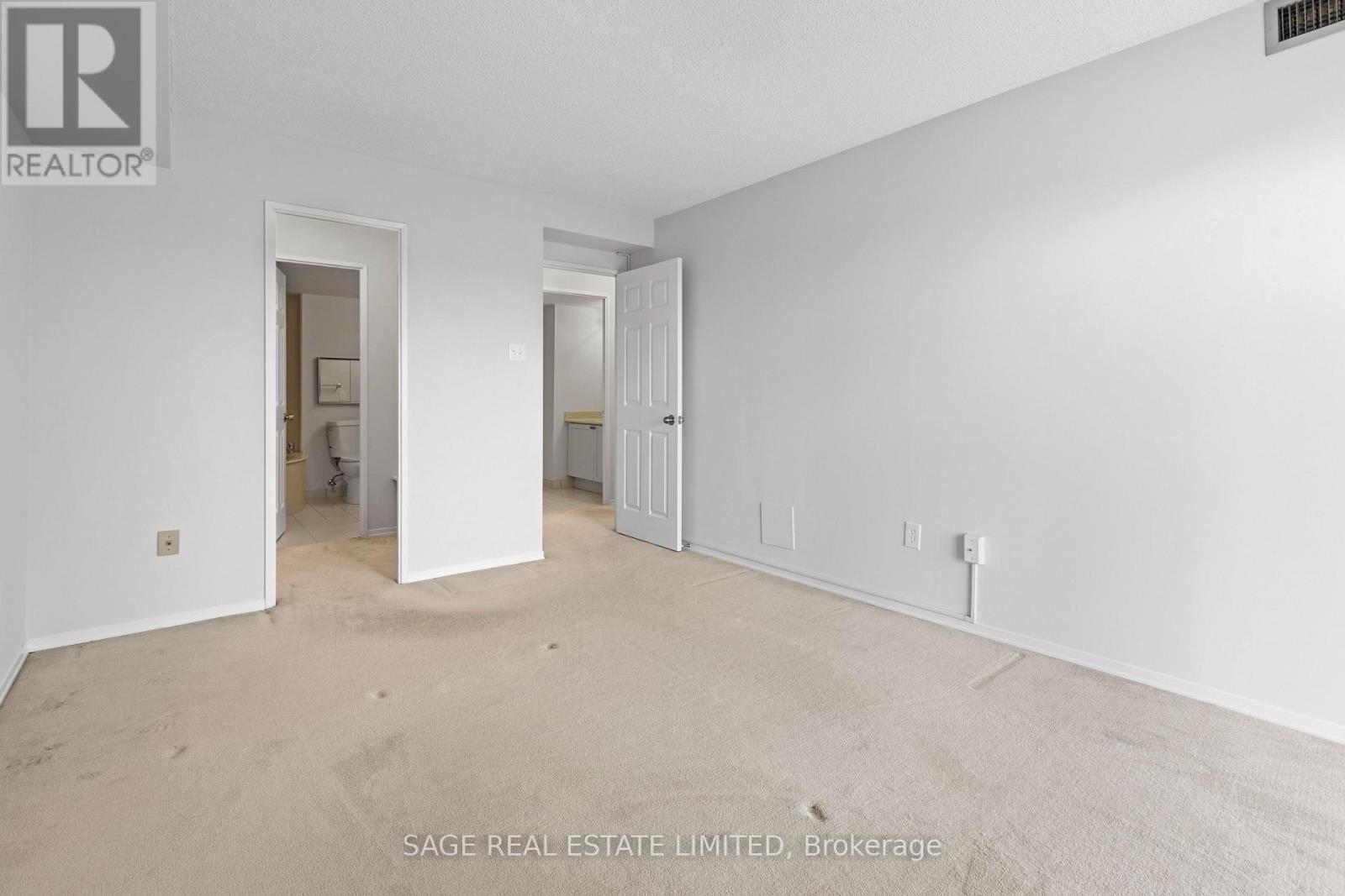 1015 - 30 Harding Boulevard W, Richmond Hill, Ontario  L4C 9M3 - Photo 21 - N13803530
