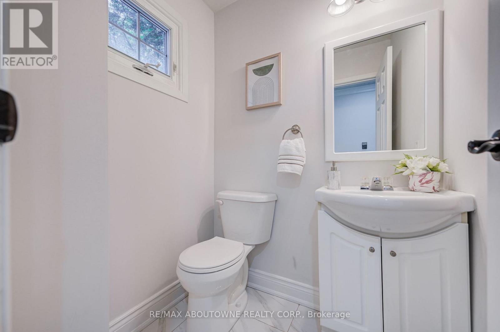 37 - 2766 Folkway Drive, Mississauga, Ontario  L5L 3M3 - Photo 28 - W13789220